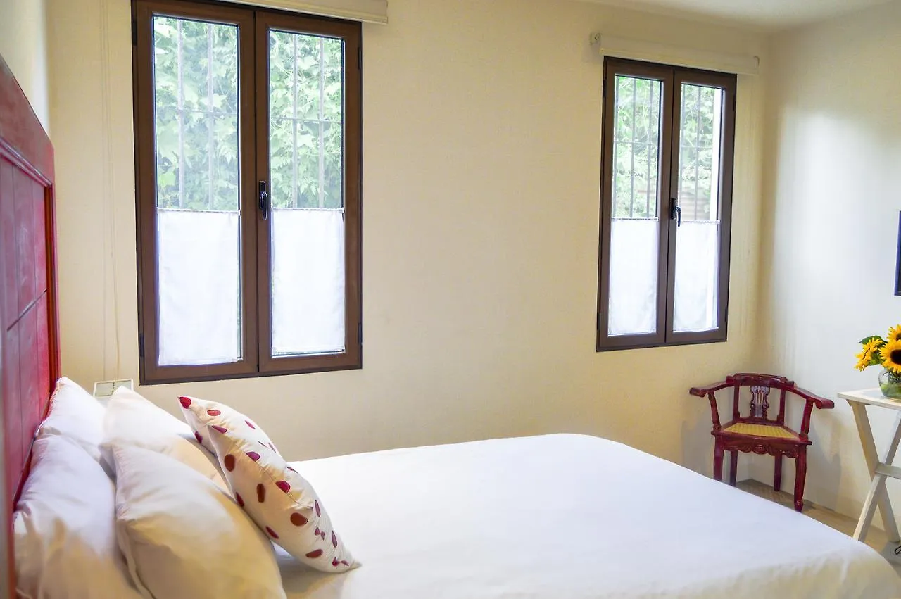 Casa Girasol Bed & Breakfast Antigua